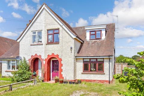 Barnham Road, Eastergate, Chichester... 3 bed semi