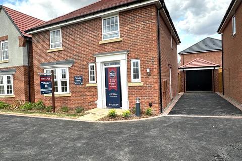 Straw Close, Nuneaton, CV11 4 bed detached house for sale