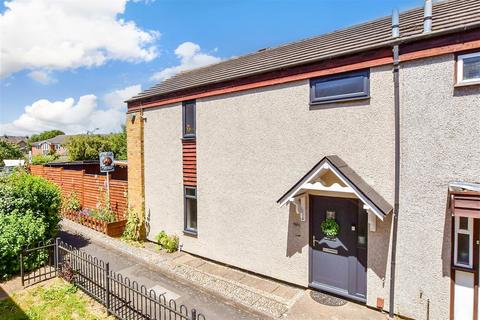 Saltings Road, Snodland ME6 3 bed semi