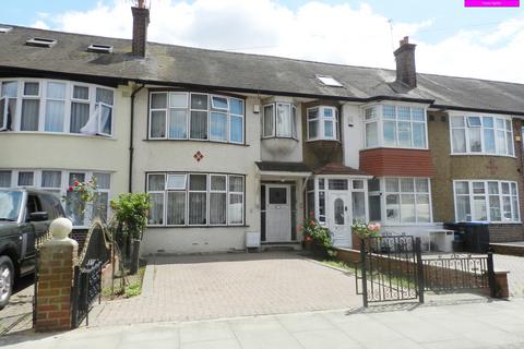 Ladysmith Road, Enfield EN1 3 bed terraced house for sale