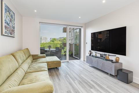 Bodiam Court, Lakeside Drive, Park... 2 bed apartment for sale