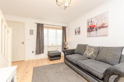 Lightermans Mews, Gravesend DA11 2 bed semi