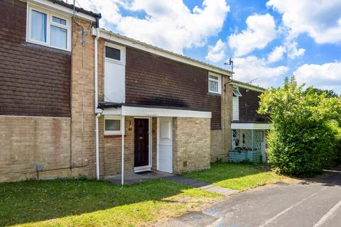 Henderson Road, Crawley RH11 3 bed terraced house for sale