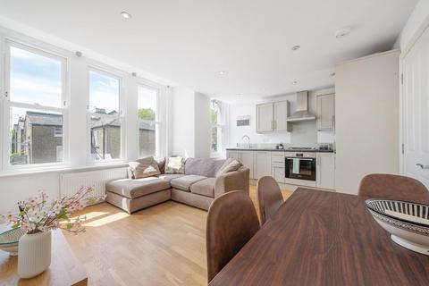 Kimberley Road, SW9 2 bed flat for sale