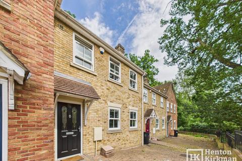 Crown Road, Billericay 2 bed terraced house for sale