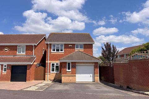 Windmill Field, Gloucester 3 bed detached house for sale
