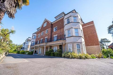 Durley Chine Road, Bournemouth... 2 bed apartment for sale