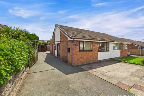 2 bedroom semi-detached bungalow for sale