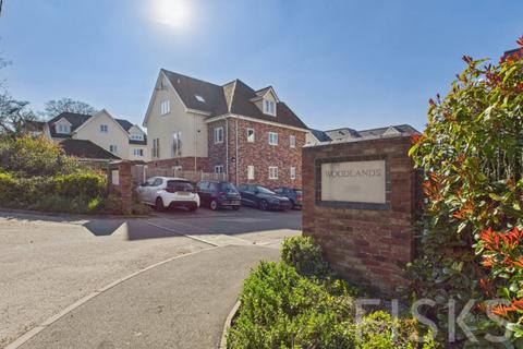 Catherine Road, Benfleet, SS7 2 bed apartment for sale