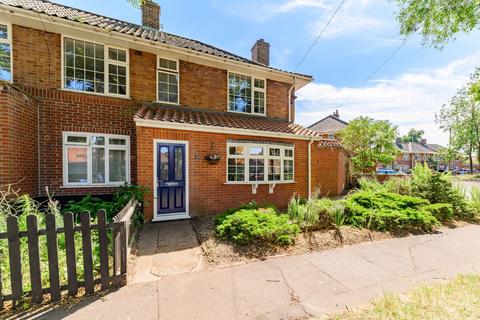 Half Mile Road, Norwich, NR3 4 bed semi