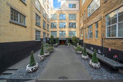 Marshall Street, London W1F 3 bed flat for sale