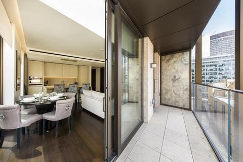 Kings Gate Walk, London, SW1E 2 bed apartment for sale