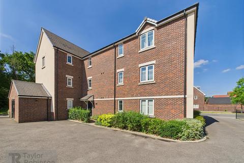 Forge Wood, Crawley 2 bed apartment for sale