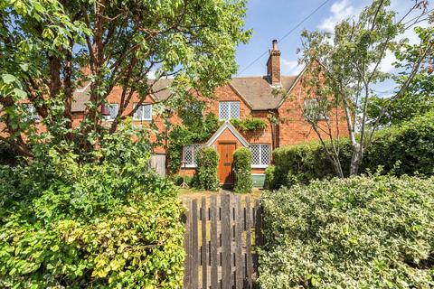 Water End, Eversholt, MK17 2 bed cottage for sale
