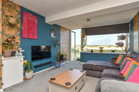 Fort Gate, Newhaven BN9 2 bed flat for sale