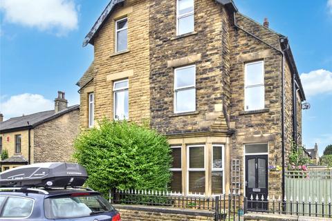 South Parade, Pudsey, West Yorkshire 3 bed end of terrace house for sale