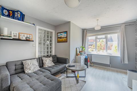 Managua Close, Caversham, Reading 3 bed semi