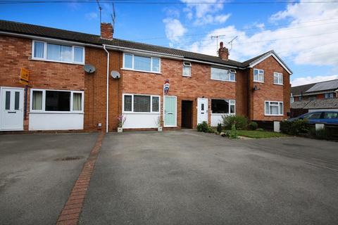 Shipton Drive, Uttoxeter 2 bed terraced house for sale