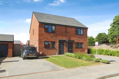 2 bedroom semi-detached house for sale