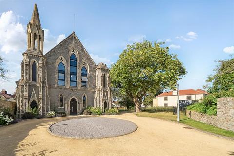 Ellis Court, Kingswood, Bristol 1 bed apartment for sale