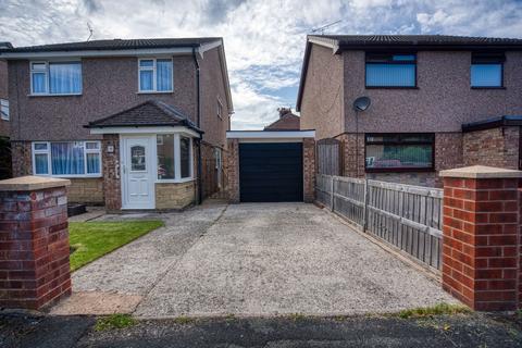 Bedford Avenue East, Ellesmere Port CH65 4 bed detached house for sale
