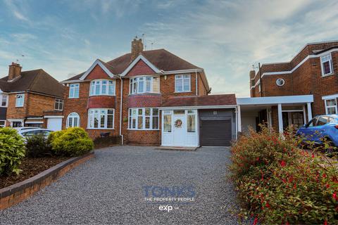 Hockley Lane, Dudley DY2 4 bed semi