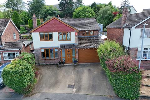Stockwood Road, Seabridge ST5 5 bed detached house for sale