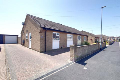 2 bedroom semi-detached bungalow for sale