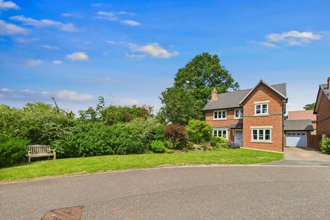Ashbery Road, Backford, CH1 4 bed detached house for sale