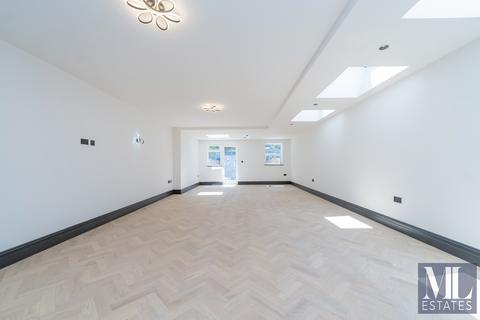 Mora Road, London NW2 6 bed terraced house for sale