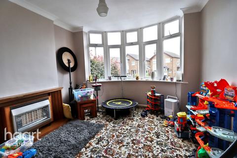 Carlisle Avenue, Nottingham 3 bed detached house for sale