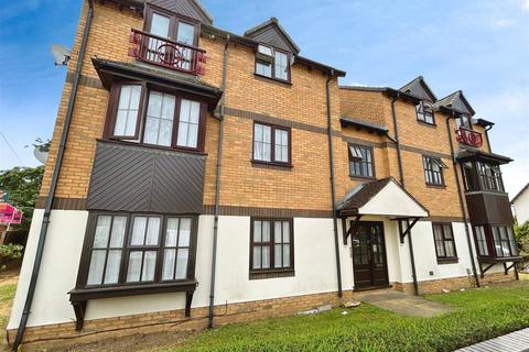 Gorse Meade, Slough 1 bed flat for sale