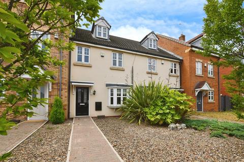 Pools Brook Park, Kingswood, Hull 3 bed terraced house for sale