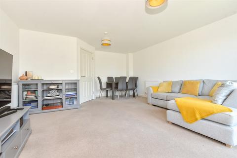 Kingfisher Close, Canterbury CT3 2 bed terraced house for sale