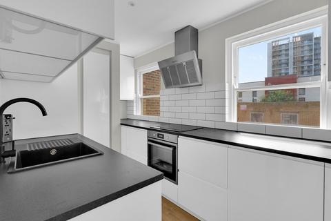 Brixton Road, London SW9 2 bed flat for sale