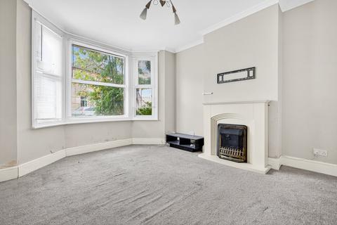 Laleham Road, Staines