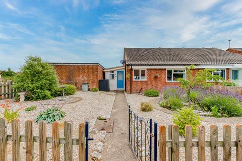 Ellinor Road, North Walsham 2 bed semi