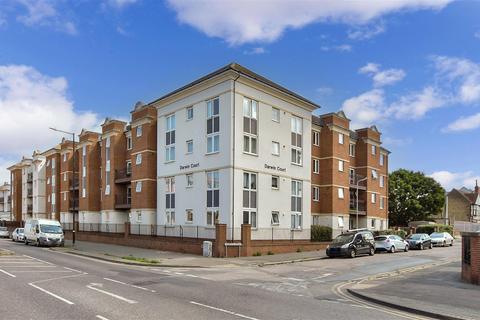 Harold Road, Margate, Kent 2 bed flat for sale