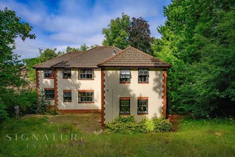 Beechfield Road, Hemel Hempstead 2 bed flat for sale