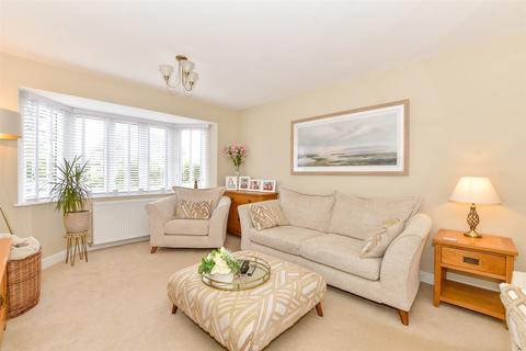Pine Close, Chichester PO20 4 bed detached house for sale