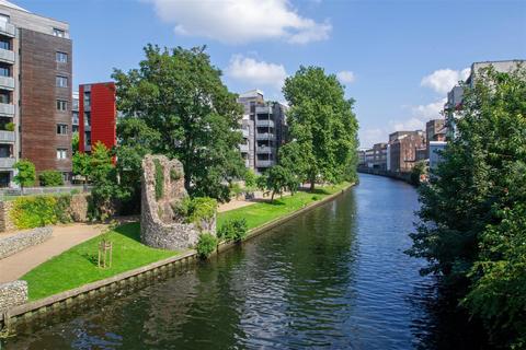 Ashman Bank, Norwich 2 bed apartment for sale