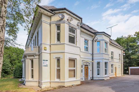 Lansdowne Road, Bournemouth 2 bed apartment for sale