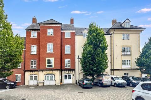 Zakopane Road, Haydon End, Swindon, SN25 2 bed apartment for sale