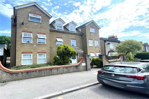 Daisy Road, South Woodford, E18 1 bed apartment for sale