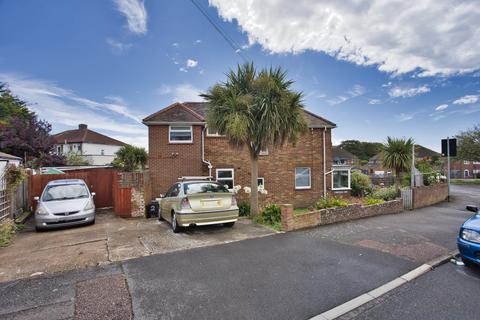 Warren Way, Folkestone, Kent, CT19 1 bed flat for sale