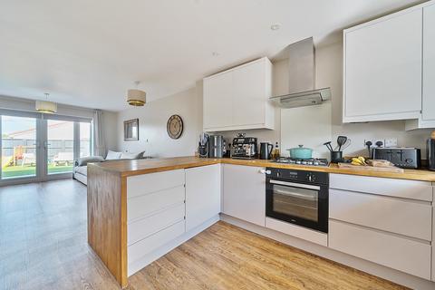 Blackhorse Road, Bristol BS16 2 bed semi