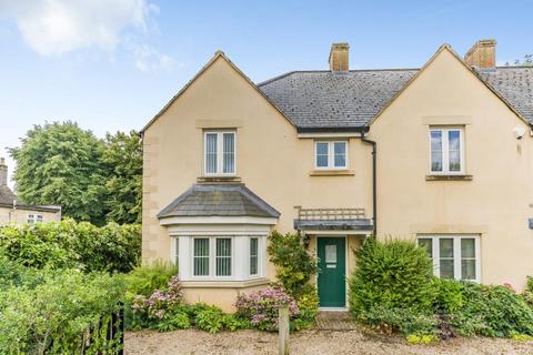 Witney,  Oxfordshire,  OX28 2 bed end of terrace house for sale