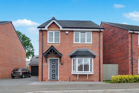 Down Meadow, Bedworth CV12 4 bed detached house for sale
