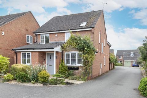 Cherry Tree Close, Husbands Bosworth... 4 bed detached house for sale
