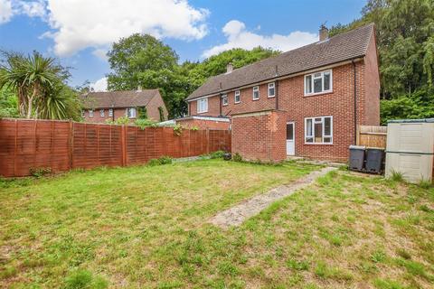 Beaufighter Road, West Malling ME19 3 bed semi